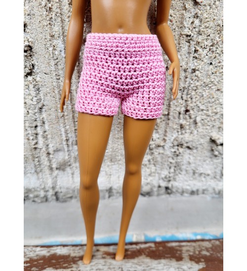 Heegeldatud lühikesed püksid Barbiele